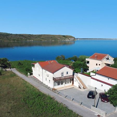 Villa Sabina - Apartments Kroatien Ražanac Buitenkant foto