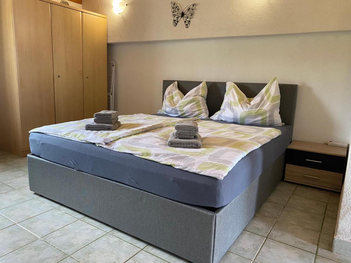 Villa Sabina - Apartments Kroatien Ražanac Buitenkant foto