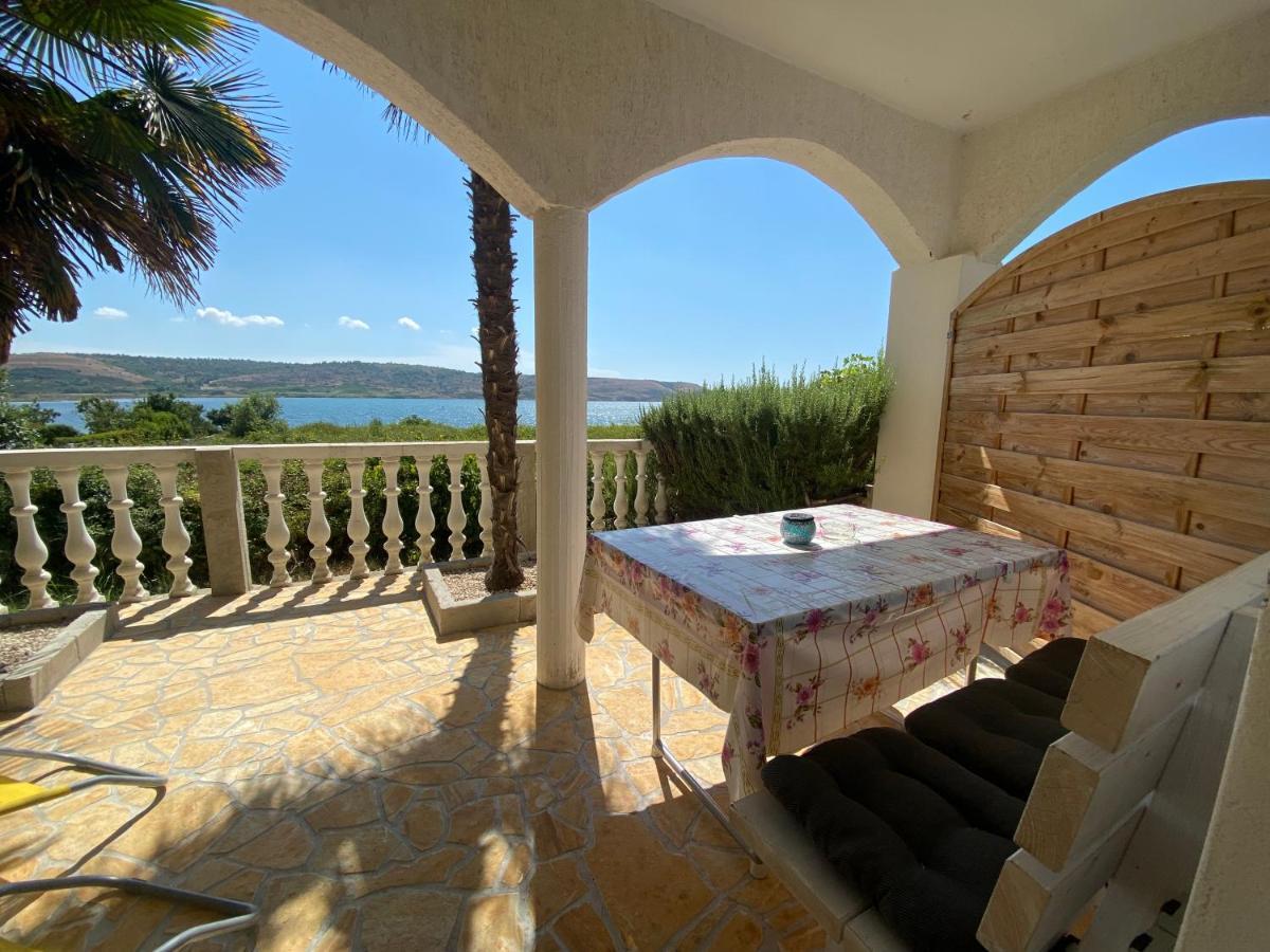 Villa Sabina - Apartments Kroatien Ražanac Buitenkant foto